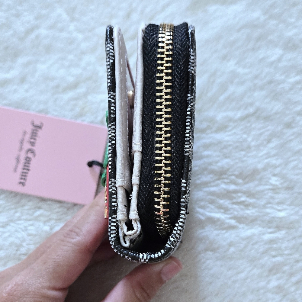 Juicy🍊 Couture "Freshly Picked" Small Zip Around Wallet - NWT - Picture 7 of 16